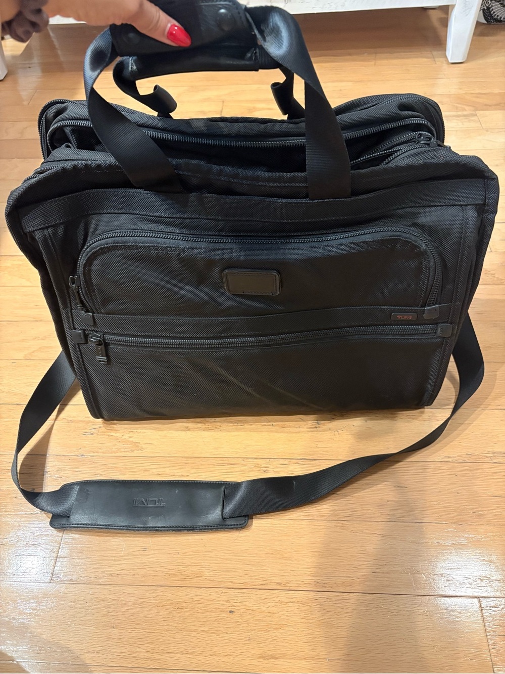 Tumi Alpha Carryon Expandable Boaeding bag